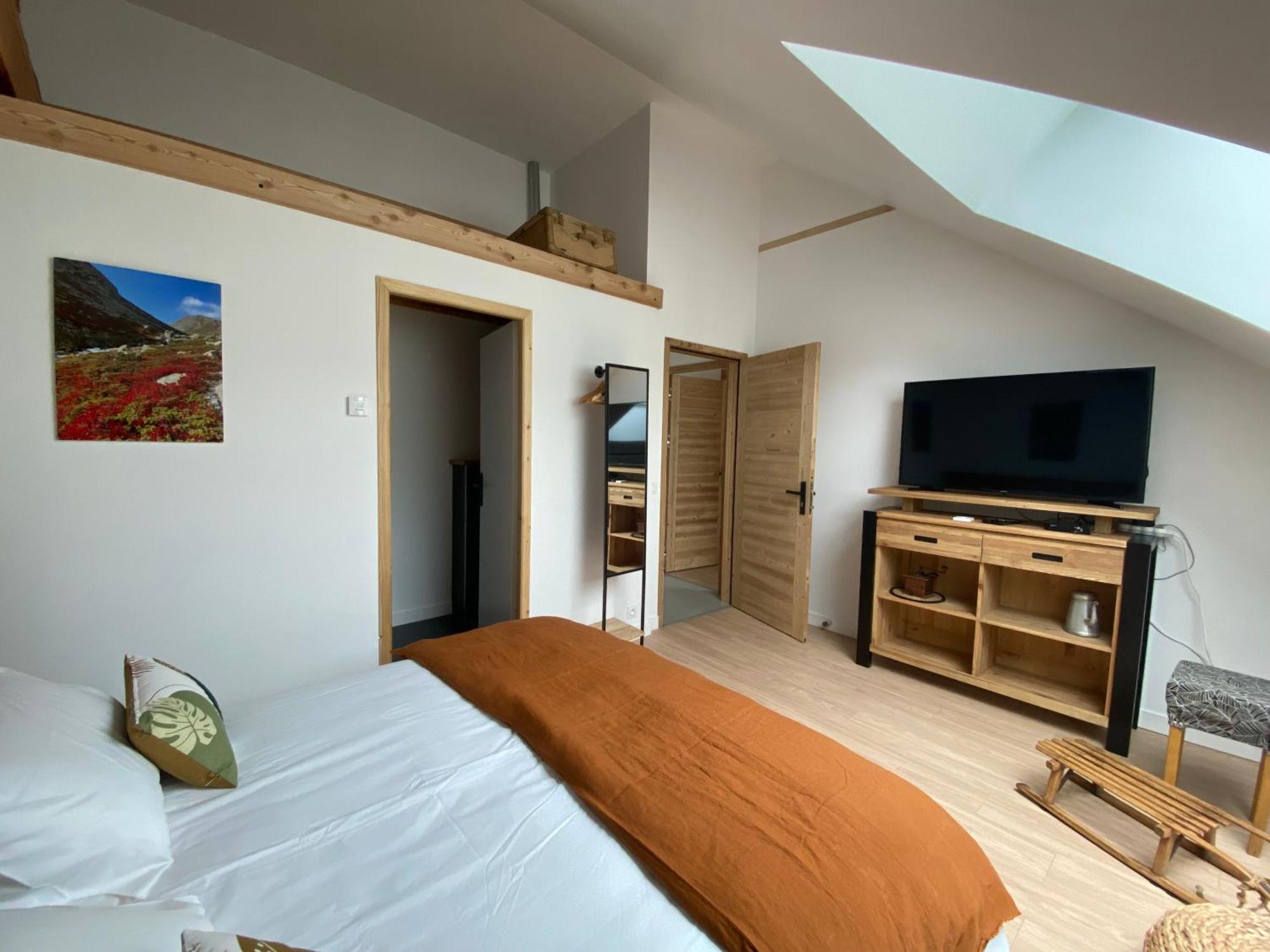 Le Couleau Bed & Breakfast Chateauroux-les-Alpes Dış mekan fotoğraf